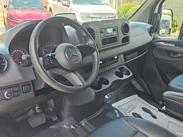 2025 Mercedes-Benz Sprinter 2500 Cargo 144 WB