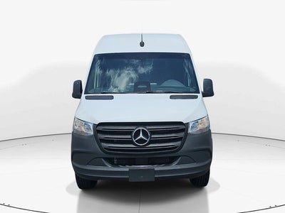 2025 Mercedes-Benz Sprinter 2500 Cargo 144 WB
