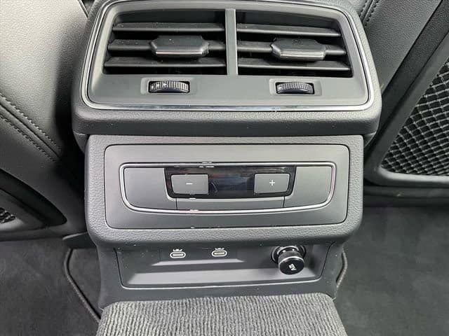 2024 Audi A6 45 Premium Plus quattro