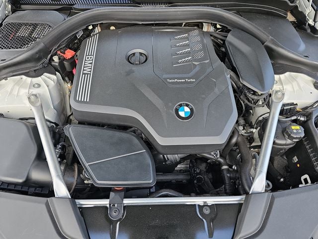 2023 BMW 5 Series 530i