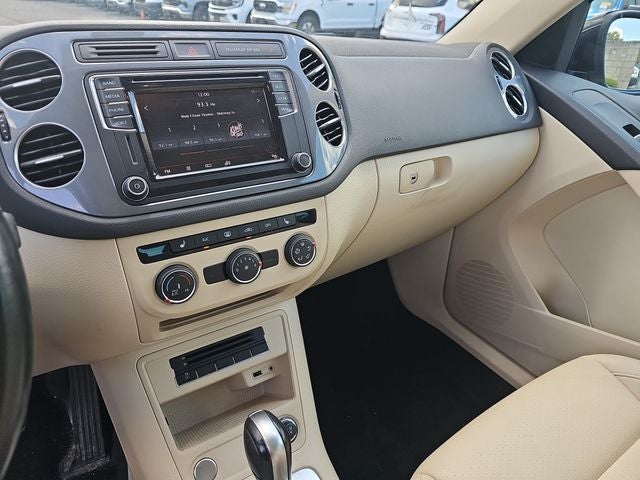 2017 Volkswagen Tiguan 2.0T Wolfsburg Edition 4Motion