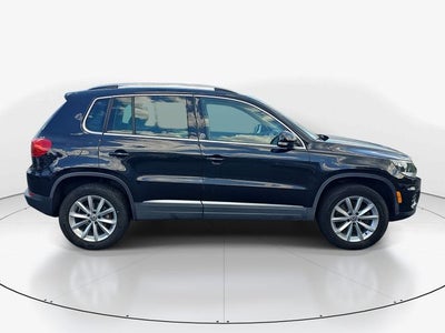 2017 Volkswagen Tiguan 2.0T Wolfsburg Edition 4Motion