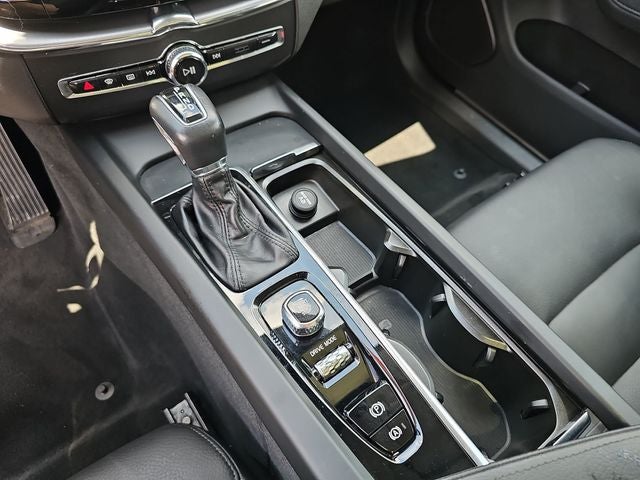 2019 Volvo XC60 T6 Momentum