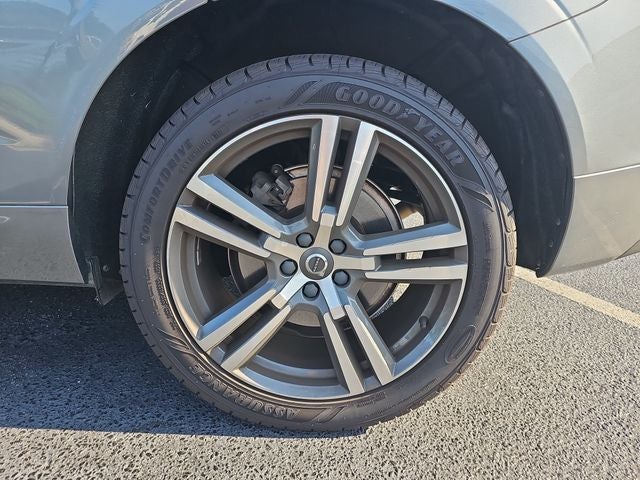 2019 Volvo XC60 T6 Momentum