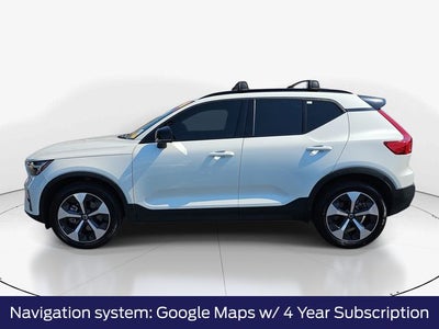 2025 Volvo XC40 B5 Plus Dark Theme