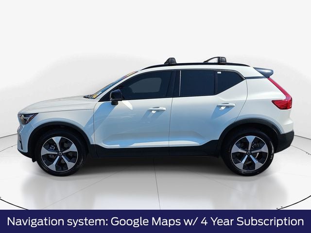 2025 Volvo XC40 B5 Plus Dark Theme