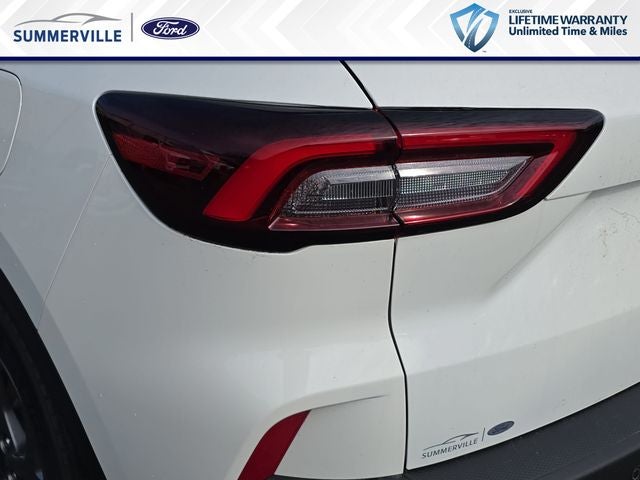 2026 Ford Escape Hybrid ST-Line Select