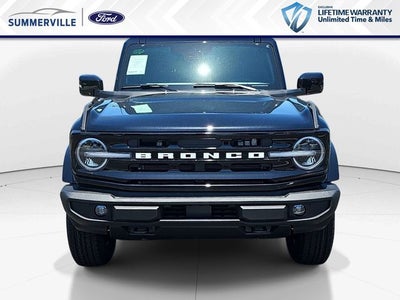 2026 Ford Bronco Outer Banks