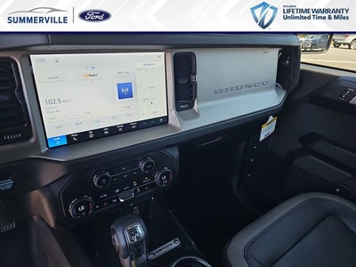 2026 Ford Bronco Outer Banks