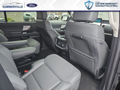 2026 Ford Expedition Active