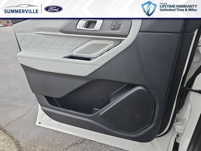 2026 Ford Explorer Platinum