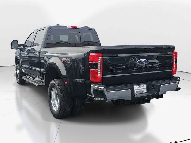 2026 Ford F-350SD Lariat DRW