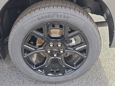 2026 Ford Maverick Lobo Standard